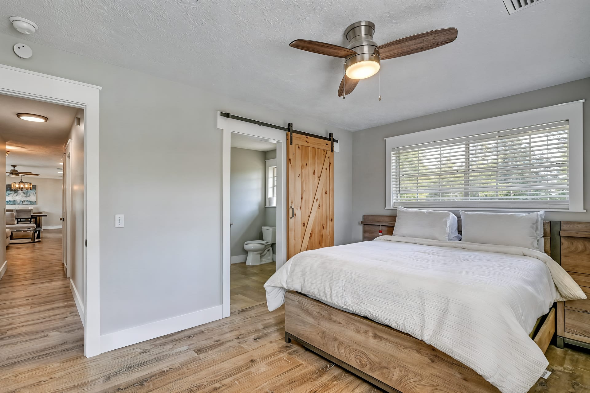 Primary suite with private ensuite